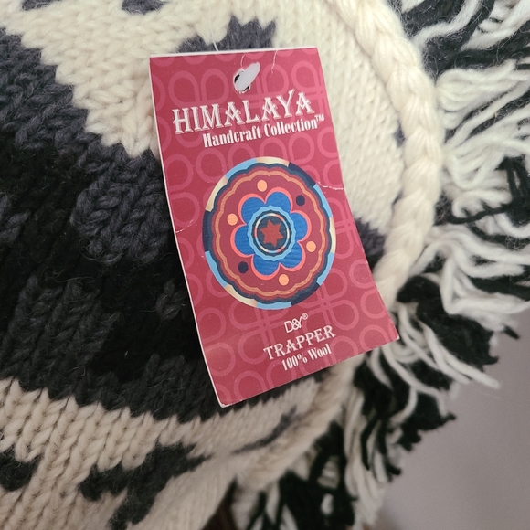 🌟HIMALAYA Bone Skull Handmade Mohawk Hat 100% Wool Made in Nepal - Picture 8 of 8